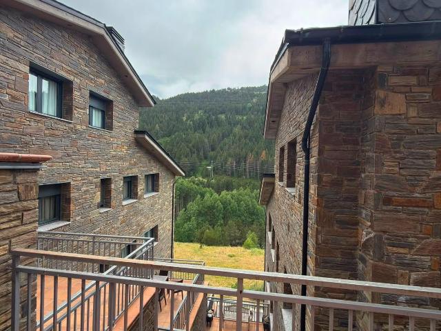 Exclusivo ático de 1 habitación con terraza de 40 m2 en Bordes d'Envalira