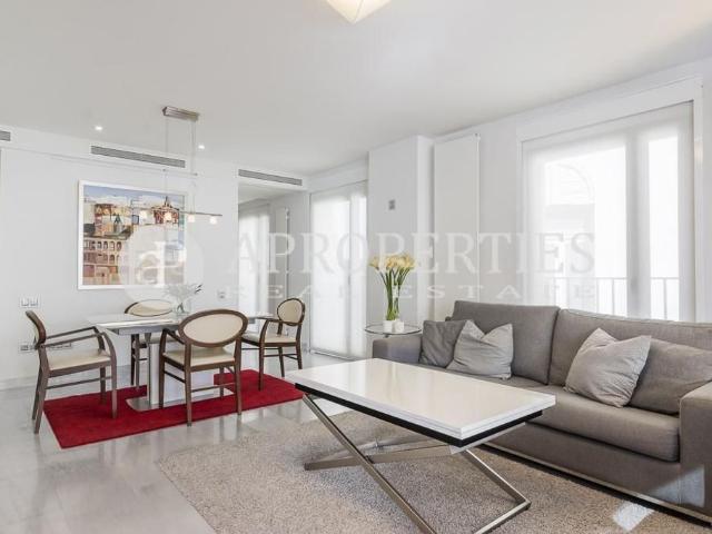 Exclusivo ático de 215 m2 en venta Valencia, España