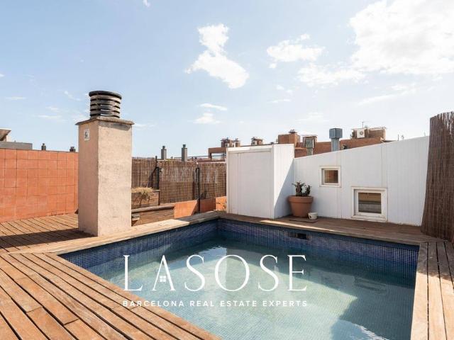 Exclusivo ático de 257 m2 en venta Barcelona, Cataluña