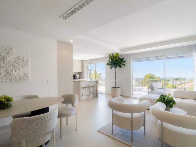 Exclusivo ático de 308 m2 en venta Benahavís, Andalucía