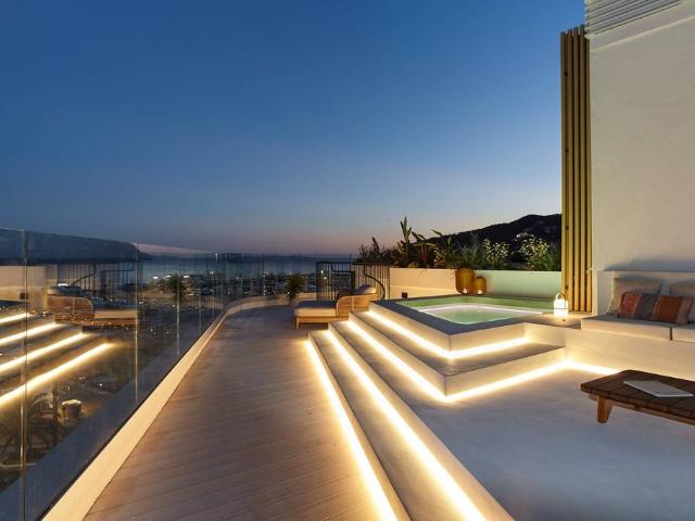 Exclusivo ático de 93 m2 en venta C. de Sant Joan, 42, 07840 Santa Eulària des Riu, Illes Balears, Ibiza, Provincia de Islas Baleares, Baleares