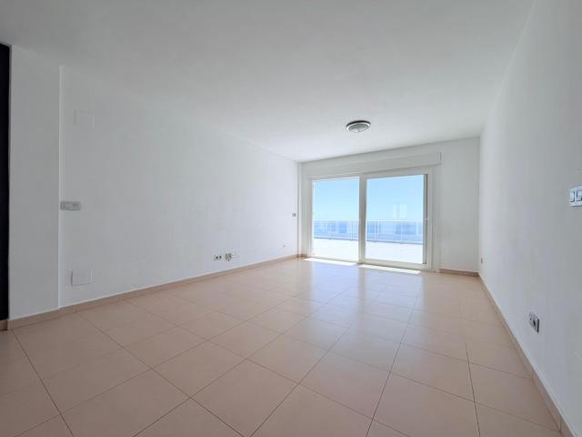 Exclusivo ático de lujo en alquiler en Mascarat – Altea, a solo 300 metros del Puerto Deportivo Campomanes