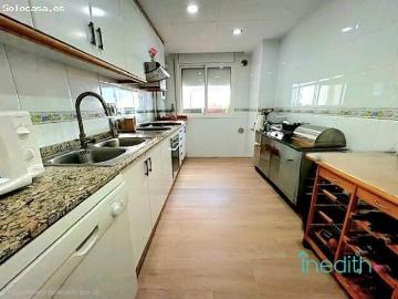 Exclusivo Ático Dúplex de Diseño con Espectacular Terraza de 112 m2 en Cubelles Centro ?