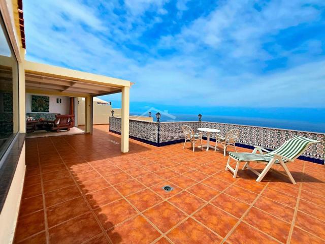 Exclusivo ático dúplex en primera línea de mar en Callao Sal. 307m² Callao Salvaje