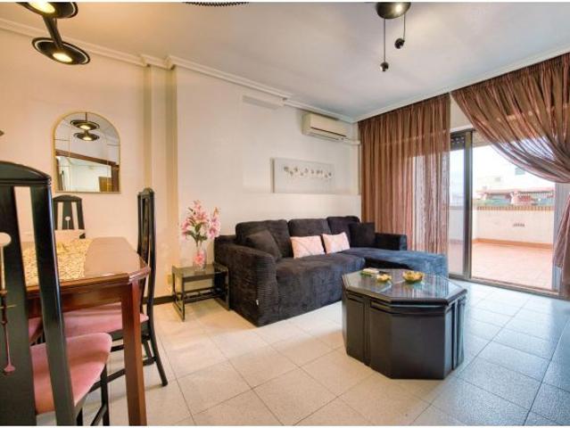 ? EXCLUSIVO ÁTICO EN ALQUILER CON TERRAZA PRIVADA EN LOS ANDENES, ORIHUELA ?