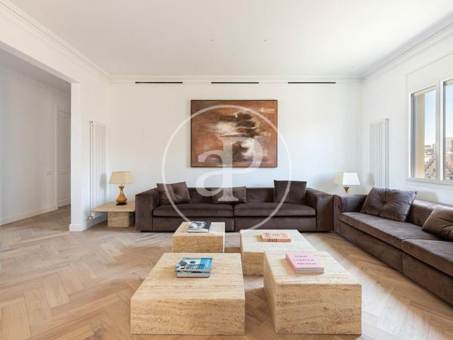 Exclusivo ático en venta Barcelona, España