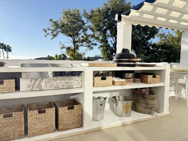 Exclusivo ático en venta Nueva Andalucia, España