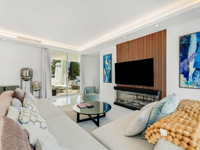 Exclusivo ático en venta Puerto Banús, Andalucía