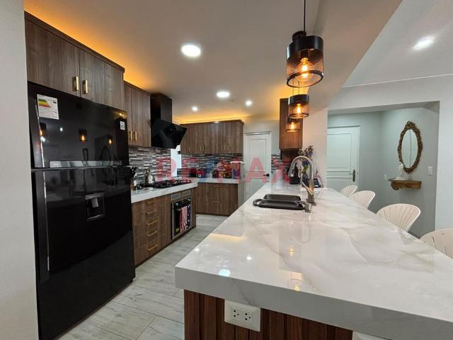 ✨ Exclusivo Departamento Amoblado Con Vista Al Golf – San Isidro