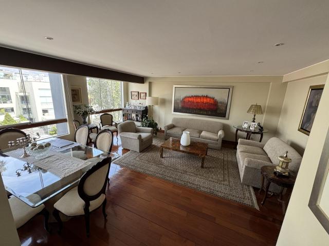 Exclusivo Departamento Duplex Chacarilla 270 Metros