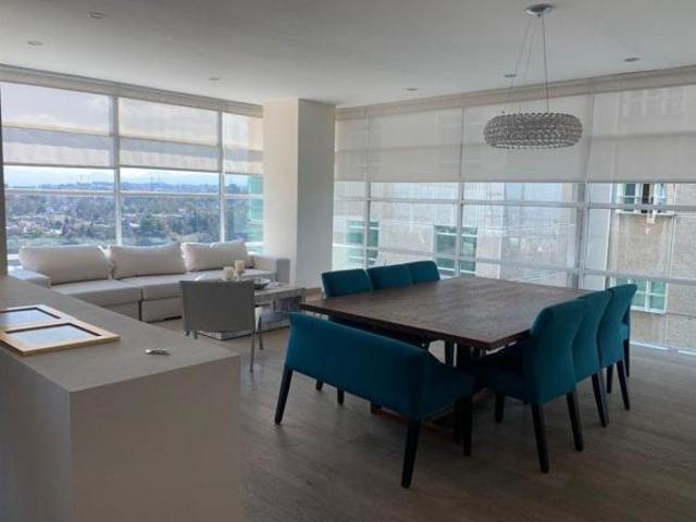Exclusivo departamento en dos niveles con terraza | La Loma Santa Fe