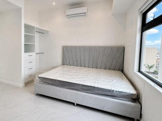 Exclusivo Departamento en torre vikaisa