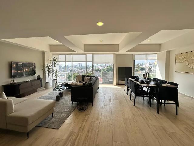 Departamento en Venta de 3 Recámaras Sur CDMX Cerca de San Ángel Balcón y 2 Estacionamientos