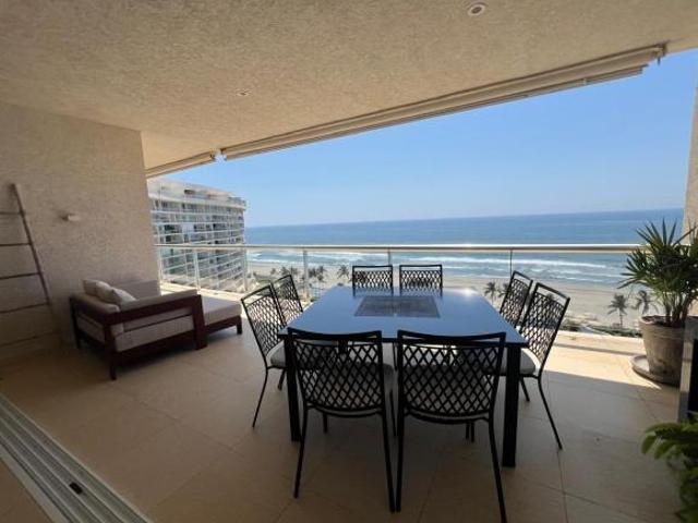 Exclusivo departamento en venta en Playamar Tres Cantos