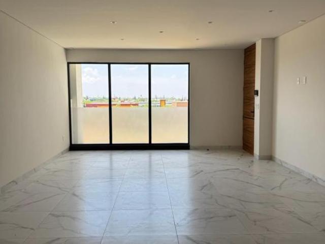 EXCLUSIVO DEPARTAMENTO TIPO PENTHOUSE EN VENTA EN ZONA SAN TELMO