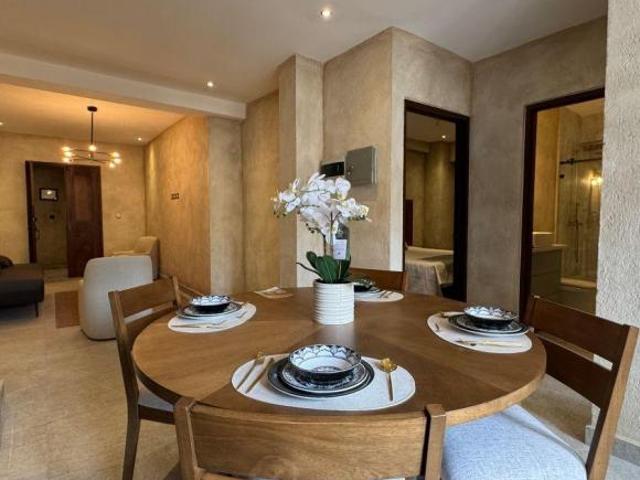 Exclusivo deptartamento en venta en Val&apos Quirico: Con elevador y balcón. ¡Magia y confort!