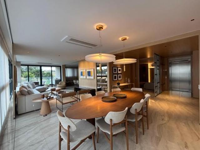 Exclusivo e luxuoso Apartamento 270 m² 4 suítes, pronto, alto padrão à venda Noroeste