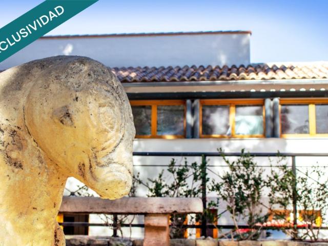 Exclusivo edificio reformado en el corazón de Sagunto