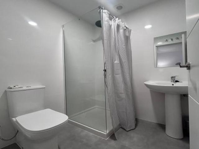 EXCLUSIVO ESTUDIANTES | Zona Universitaria | Piso Completo y Luminoso