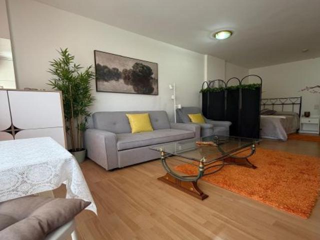 Exclusivo estudio con espectaculares vistas al mar