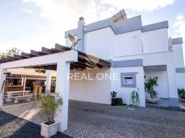 Exclusivo Moradia moderna com detalhes Exclusivos e Piscin. 204m² Albufeira e olhos de água