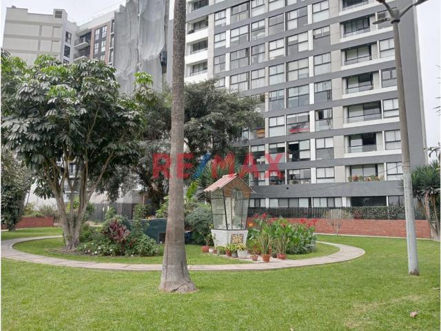 ✨ ¡Exclusivo Minidepartamento Amoblado Frente Al Jockey Plaza! ✨