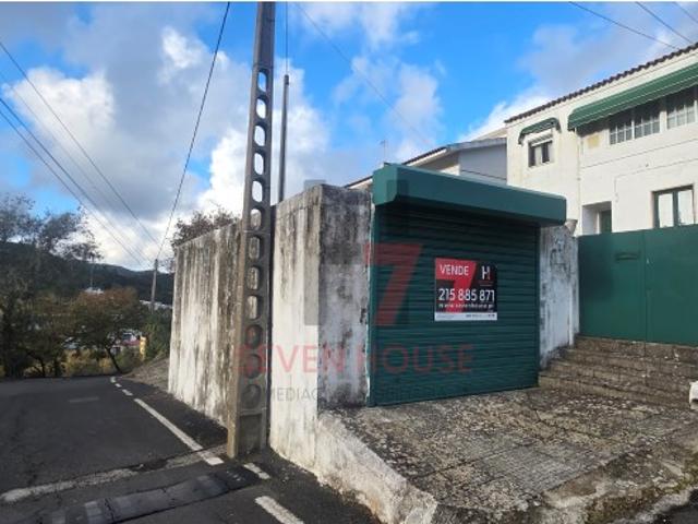 EXCLUSIVO SEVEN HOUSE MORADIA BIFAMILIAR PARA RECUPERAÇÃO EM LOUSA, LOURES
