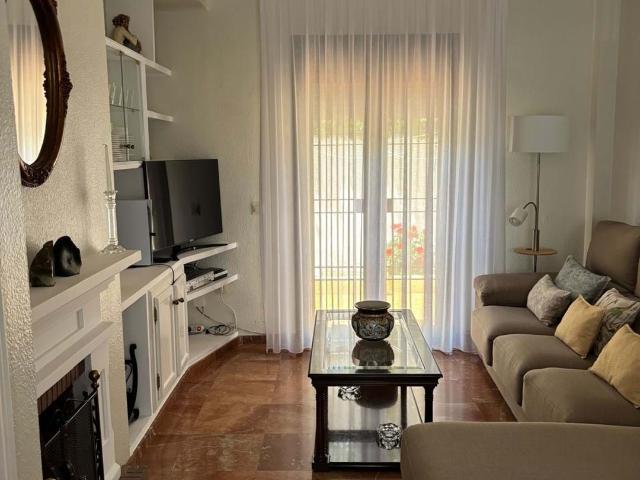 EXCLUSIVO PAREADO EN ESQUINA EN SAN GARCÍA – LISTO PARA ENTRAR A VIVIR