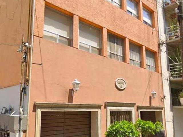 Exclusivo PH de 250 m2 en Dos Niveles sobre Río Ebro en el Corazón de Cuauhtémoc
