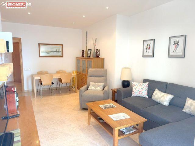 ¡EXCLUSIVO PISO A 130 METROS DEL MAR CON PISCINA, PARKING Y VISTAS AL MEDITERRÁNEO!