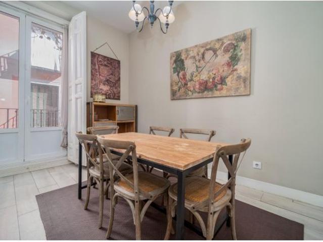Exclusivo piso en venta en La Latina, Madrid por €825.000