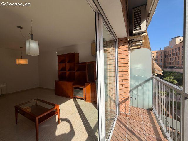 EXCLUSIVO PISO IMPECABLE CON TERRAZA, ASCENSOR Y ORIENTACIÓN SUR A UN PASO DE LA PLAYA