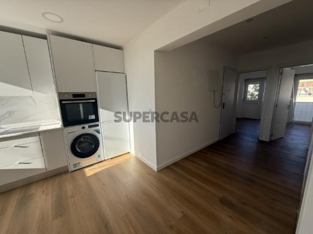 EXCLUSIVO T2 TOTALMENTE REMODELADO A ESTREAR | ÚLTIMA FRAÇÃO DISPONÍVEL