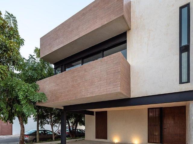 Exclusivo Town House Prolongaciòn Montejo
