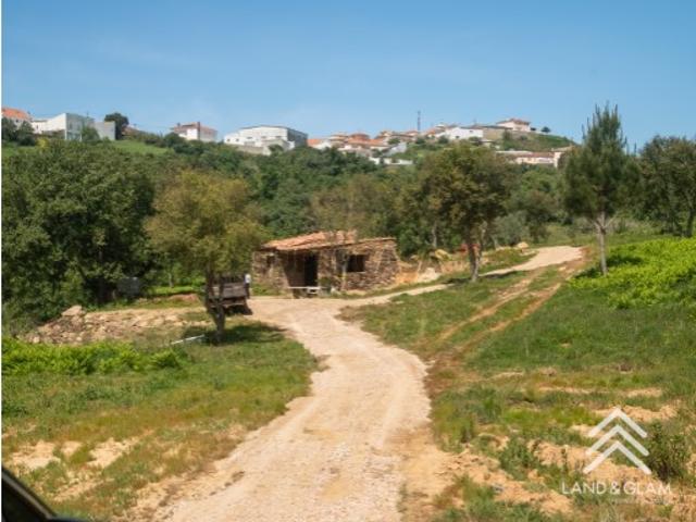 Exclusivo! Terreno com Ruína em Pardelas