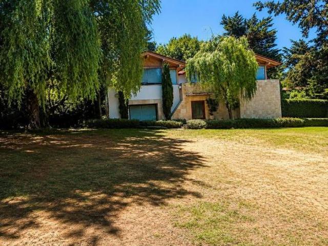 Terreno en Rancho San Francisco | Gran frente y entorno arbolado