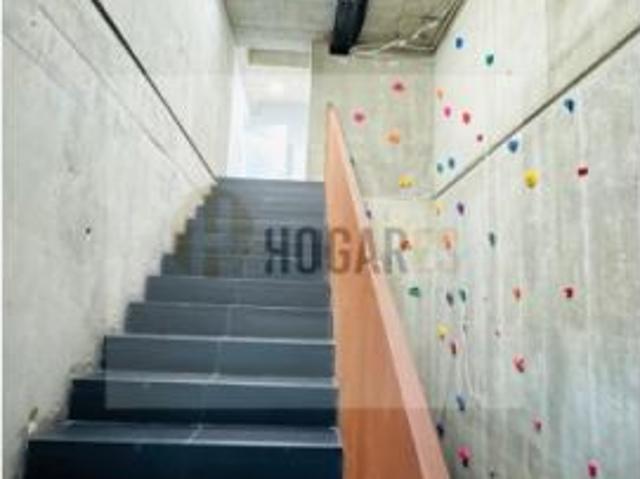 EXCLUSIVO UNIFAMILIAR DE DISEÑO MODERNISTA Y UBICACION PRIVILEGIADA