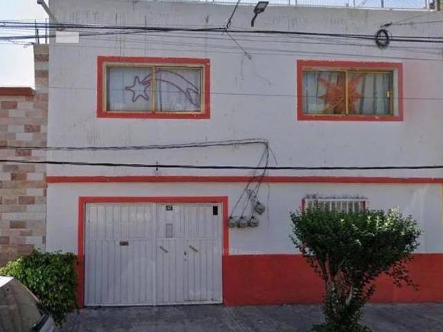 Exclusivo Venta Remate Bancario en col. Chalma en Tlalnepantla, a 20 minutos de la linea 5 del metro