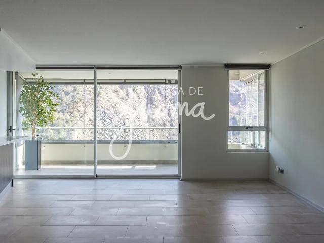 Exclusivo Y Moderno Con Gran Vista Verde Al Oriente
