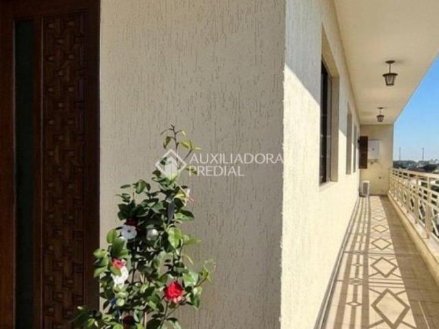 Exclusiva Cobertura de 201,97 m² no Jardim Las Vegas