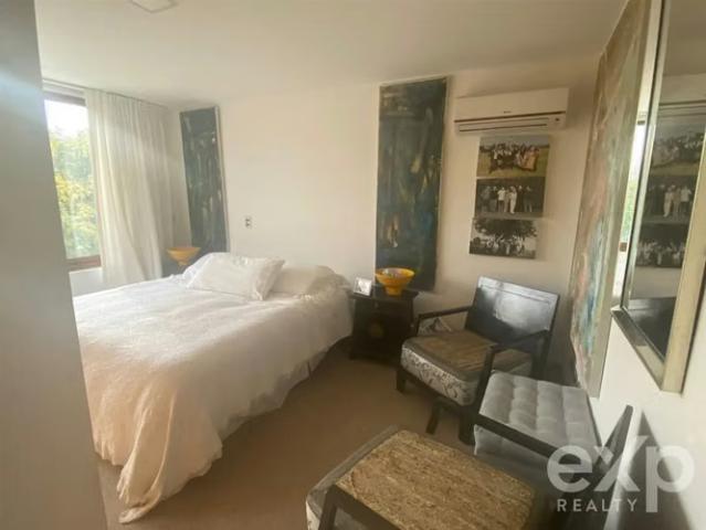 Exclusiva Casa, 5D, 5B. en cond. Los Bosques, Chicureo | 5 dormitorios por 21600.00 en Colina
