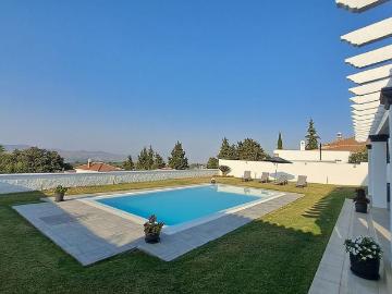 Casa en venta en Rosa García Áscot - Jardín