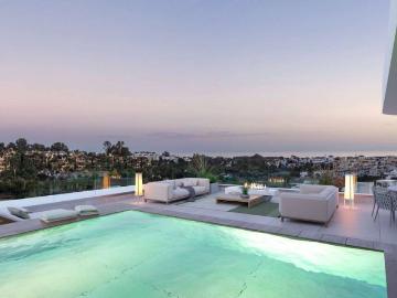 Casa de alto standing de 284 m2 en venta Estepona, España