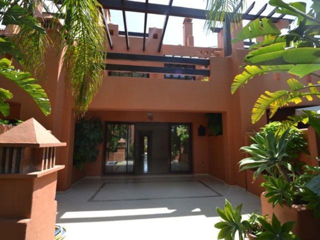 Exclusiva casa de 431 m2 en venta The Golden Mile, Marbella, Andalucía