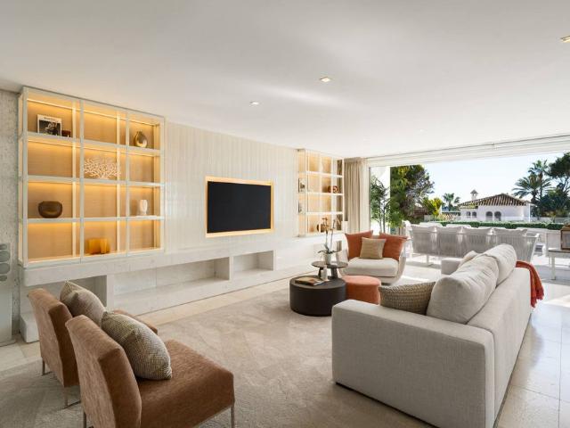 Exclusiva casa de 442 m2 en alquiler The Golden Mile, Marbella, Andalucía