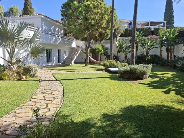 Exclusiva casa de 454 m2 en venta Mijas, España