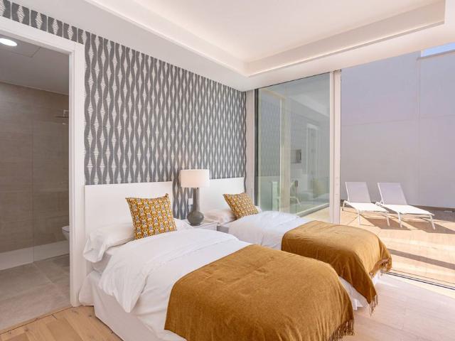 Exclusiva casa de 457 m2 en venta Marbella, Andalucía