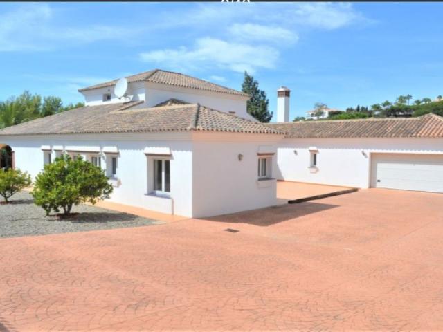 Exclusiva casa de 463 m2 en venta Mijas, España
