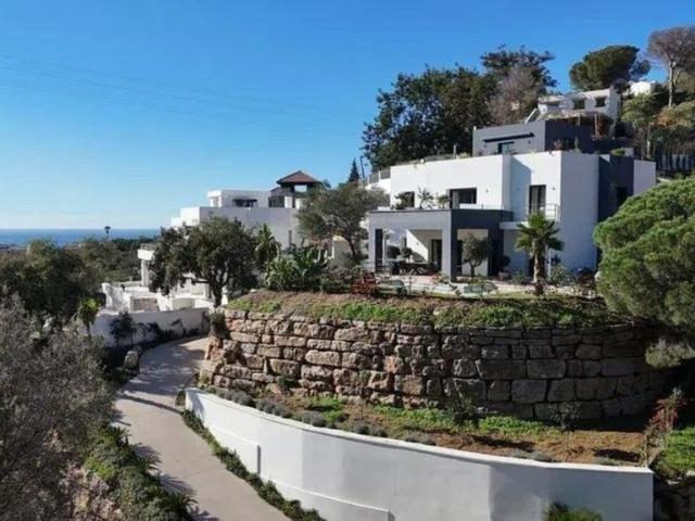 Exclusiva casa de 468 m2 en venta Elviria, España