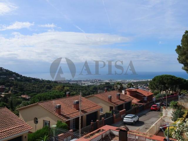 Exclusiva casa de 470 m2 en alquiler Cabrils, Cataluña